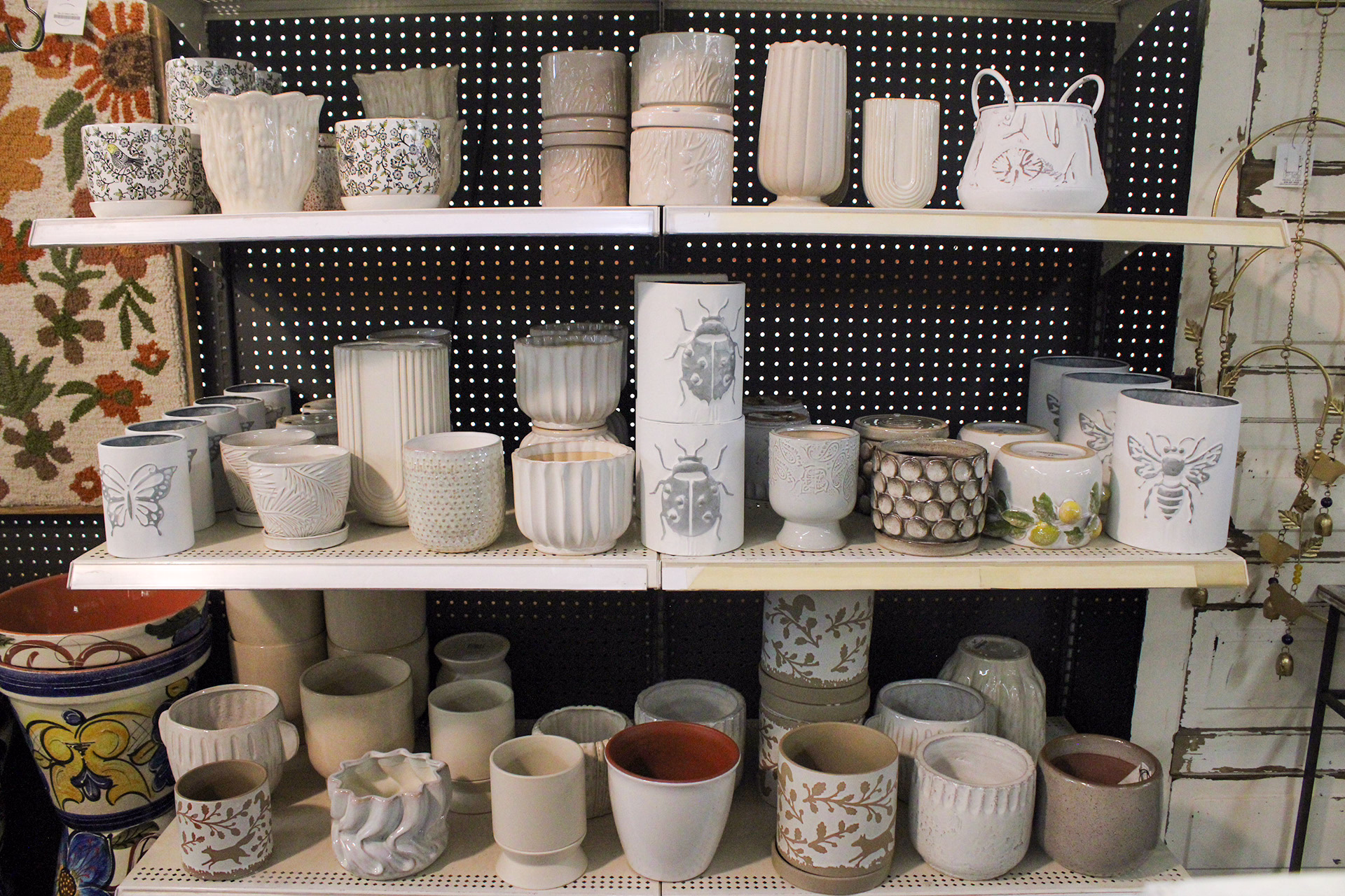 ml indoor pottery display 2 10.5.26 1920×1280