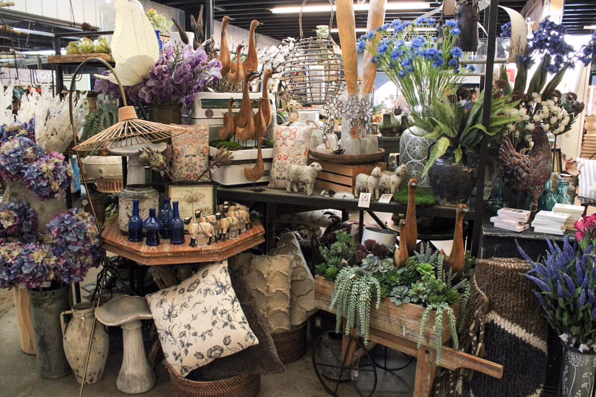 new-stuff-display-3-1.27.26-1920×1280-1-1200×800